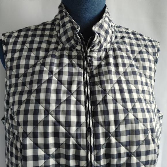 Talbots Woman Navy Blue White Check Vest - Picture 3 of 7